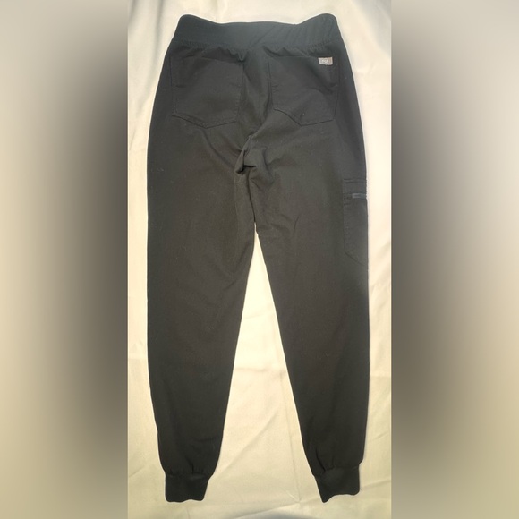 FIGS Technical Collection Jogger Scrub Pants Black XS - Picture 2 of 10